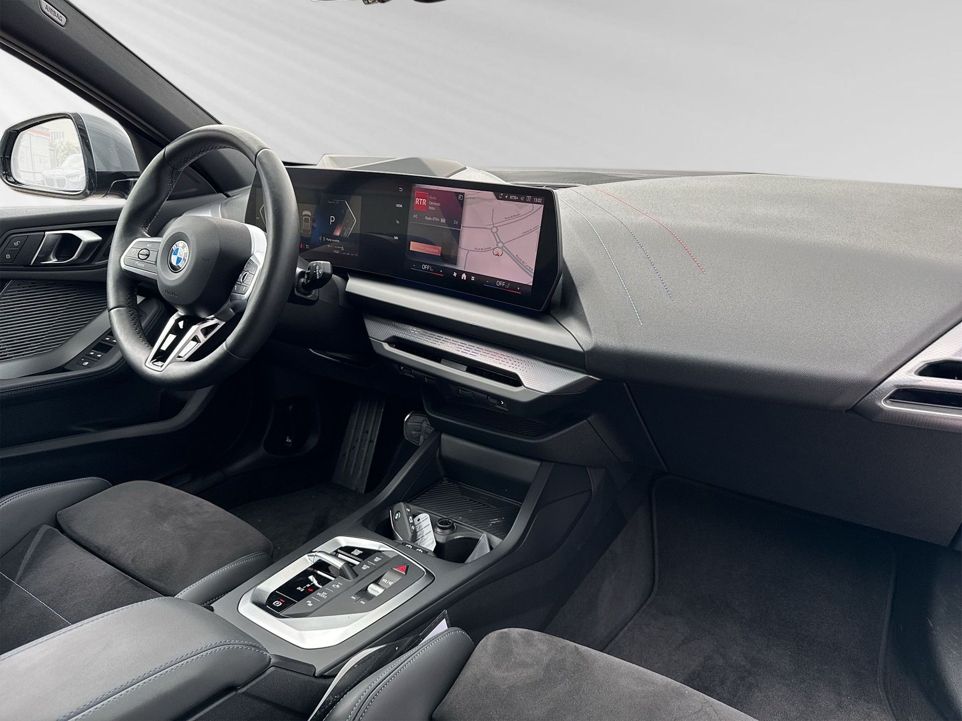 BMW 123 xDrive M Sport Steptronic-image-4