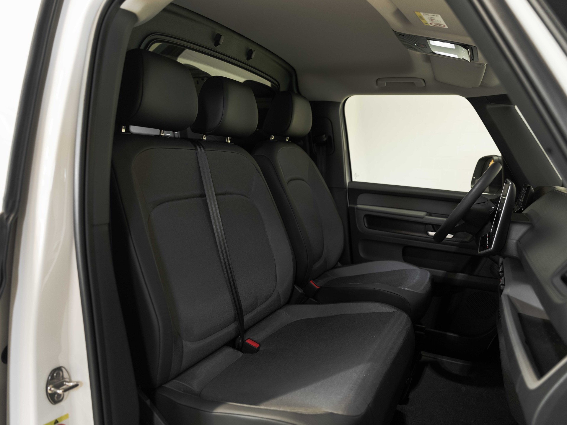 VW ID. Buzz Cargo Pro NEUSTES MODELL 5 Jahre oder 150'000km Werksgarantie-image-14