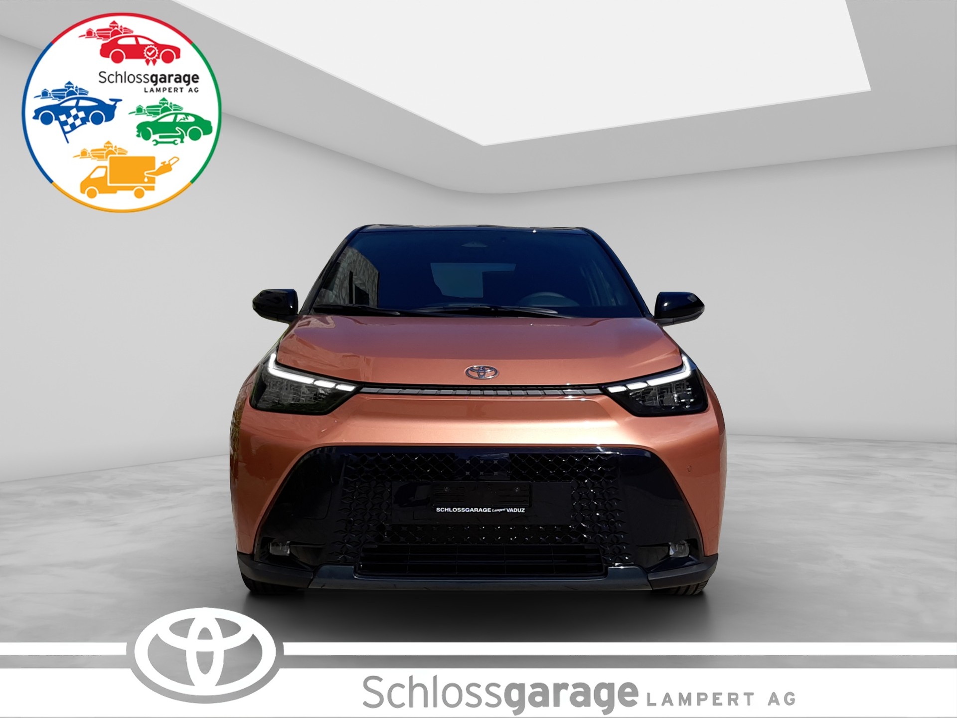 TOYOTA Aygo X 1.5 VVT-i HSD Style-showroom-element-1