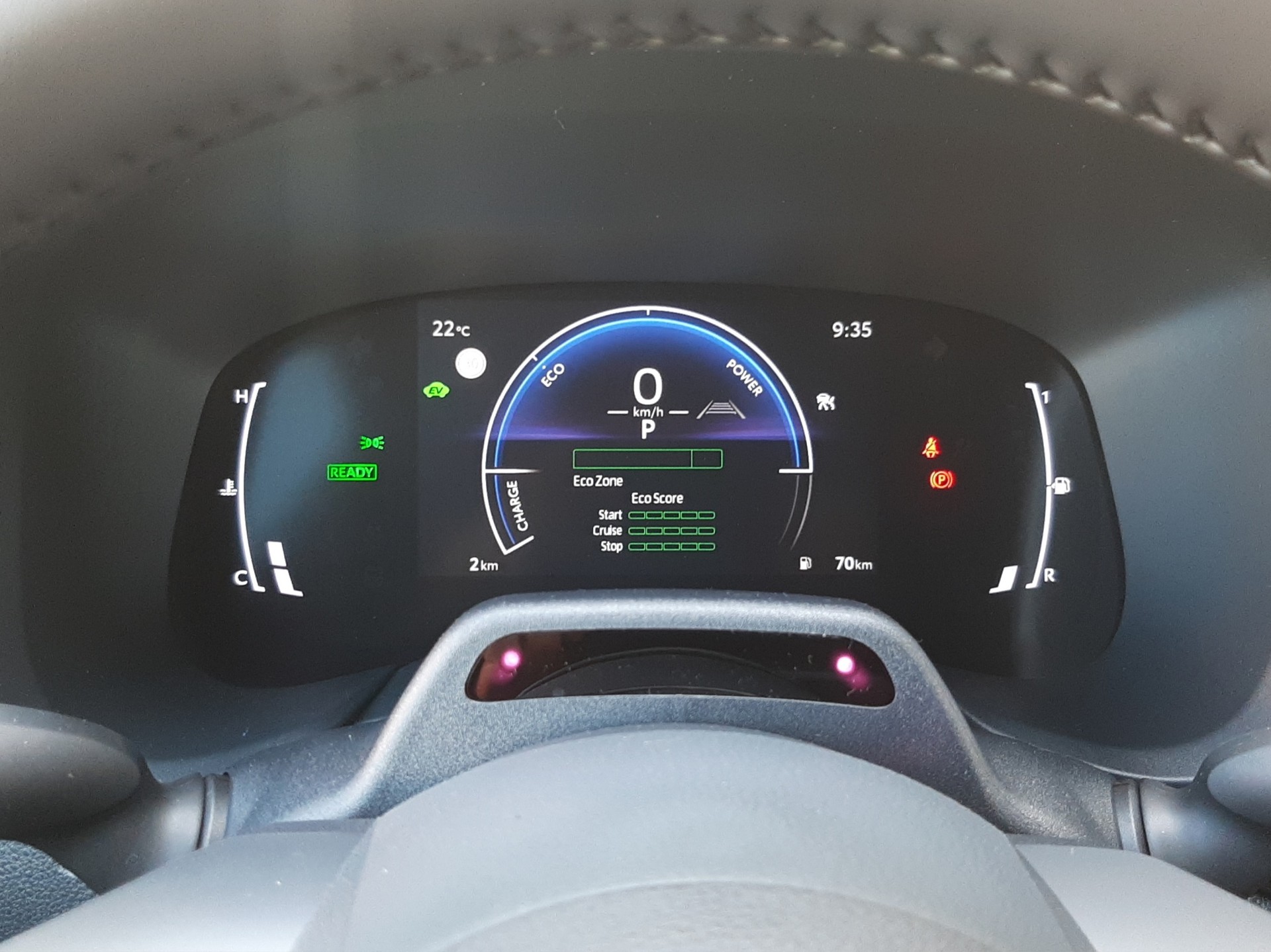 TOYOTA Aygo X 1.5 VVT-i HSD Style-image-9