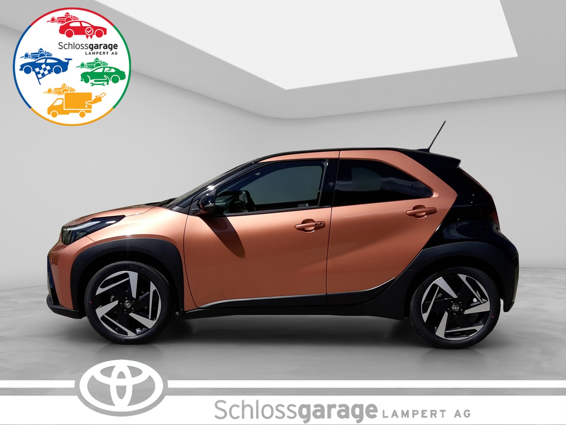 TOYOTA Aygo X 1.5 VVT-i HSD Style-showroom-element-2