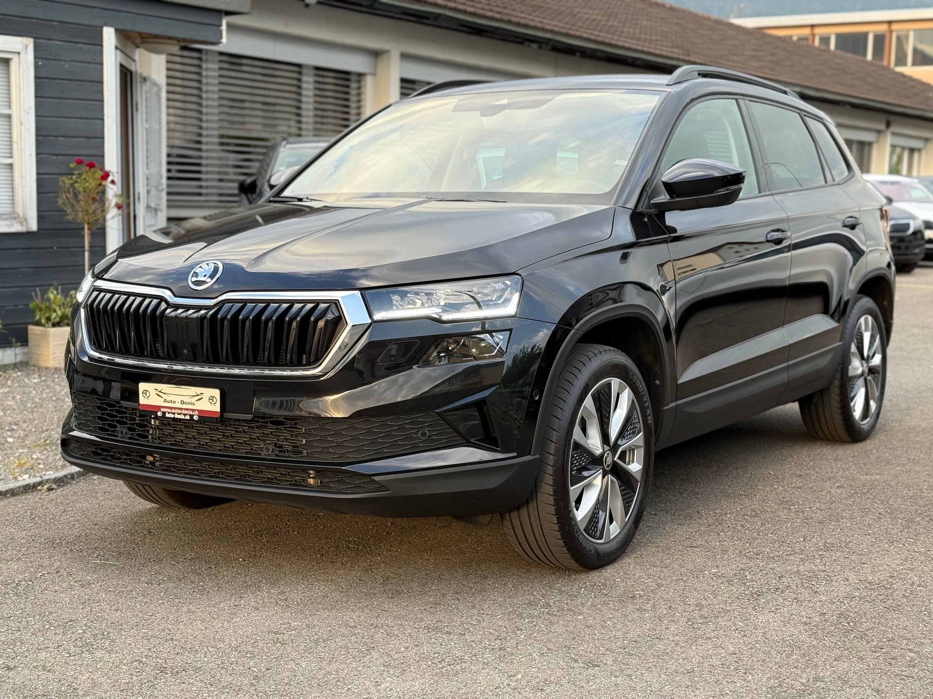 SKODA Karoq 2.0 TDI Style 4x4 DSG-showroom-element-1