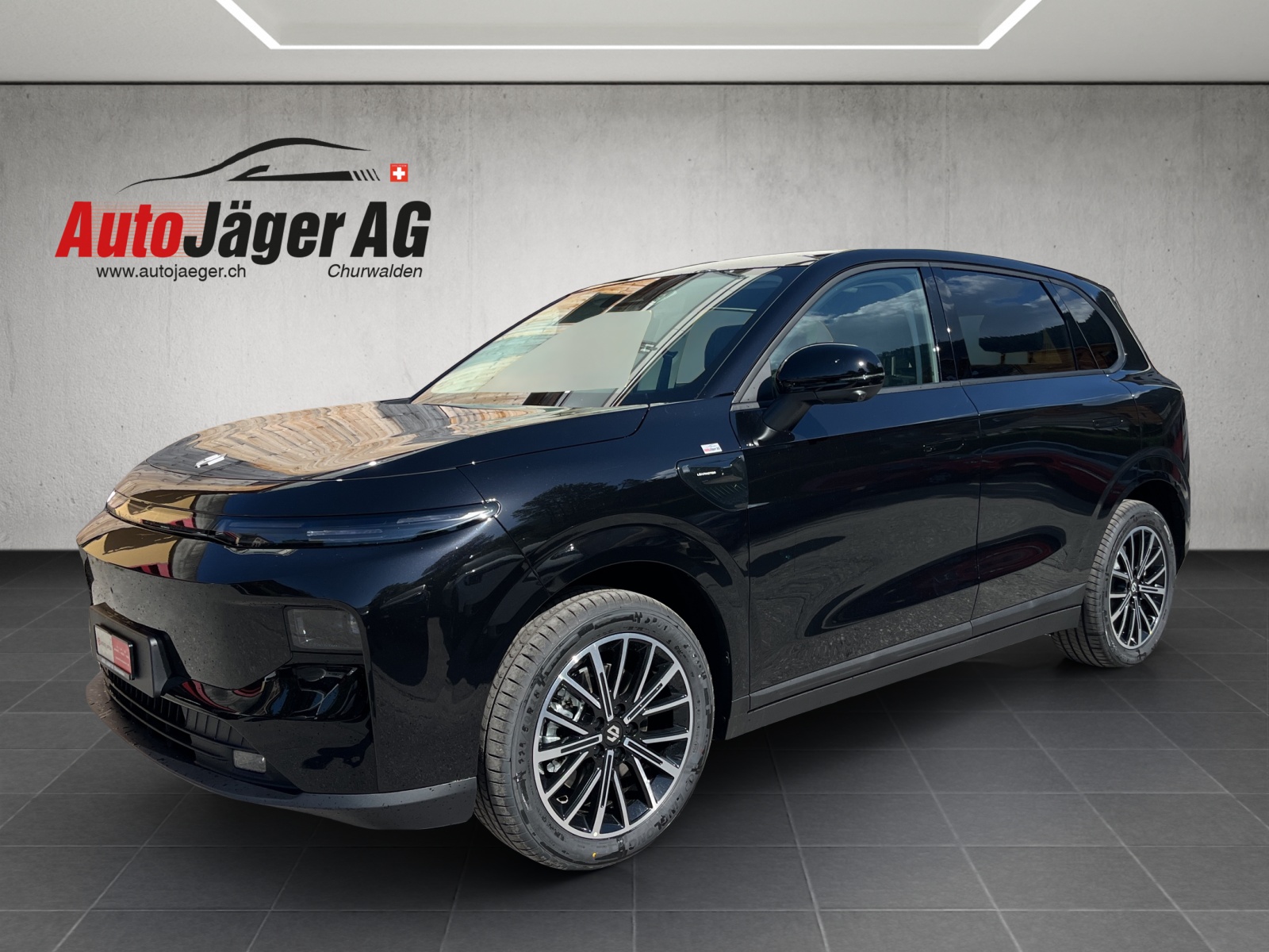 LEAPMOTOR B10 67kWh Design-image-2