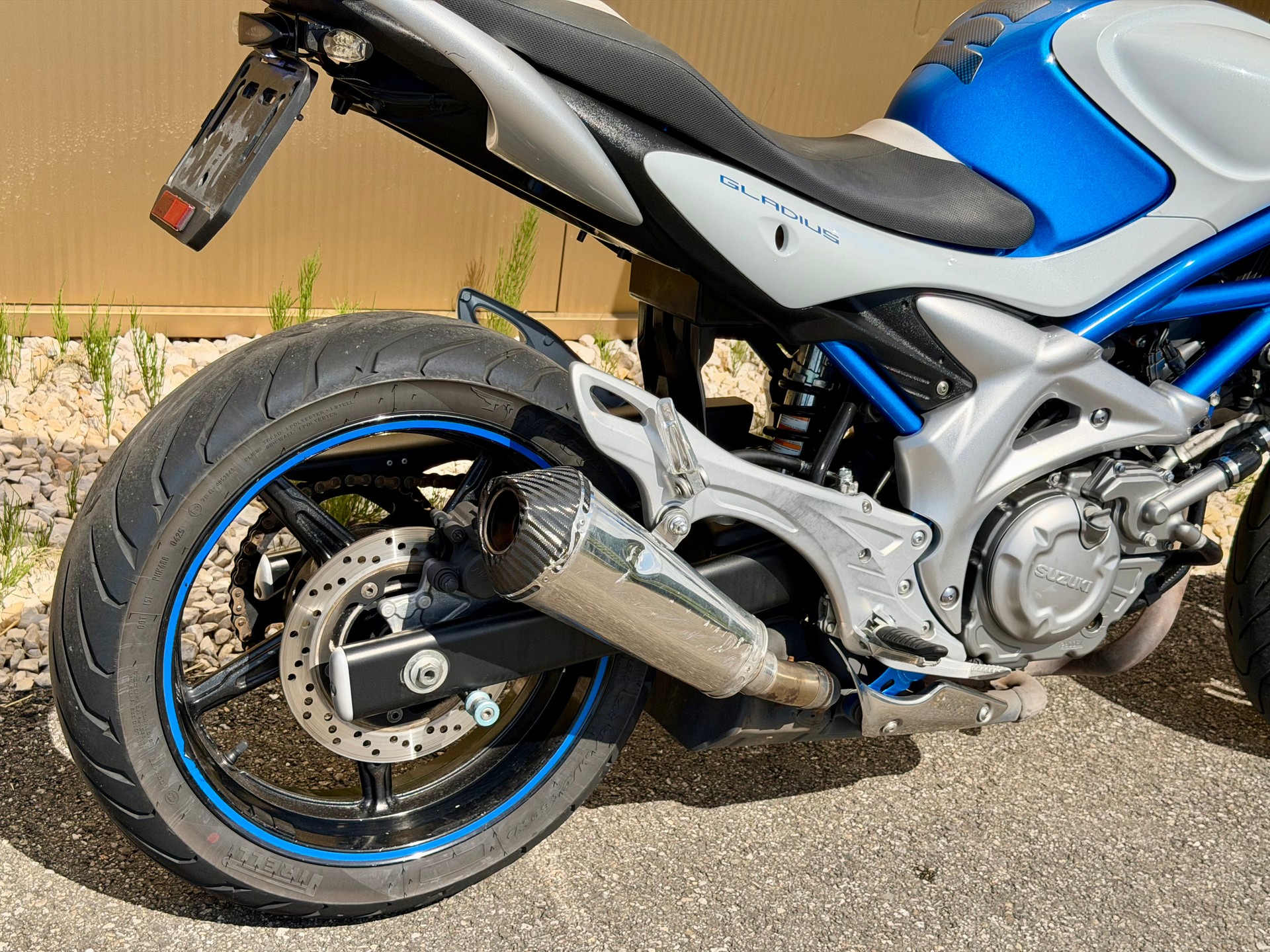 SUZUKI SFV 650 Gladius-image-6