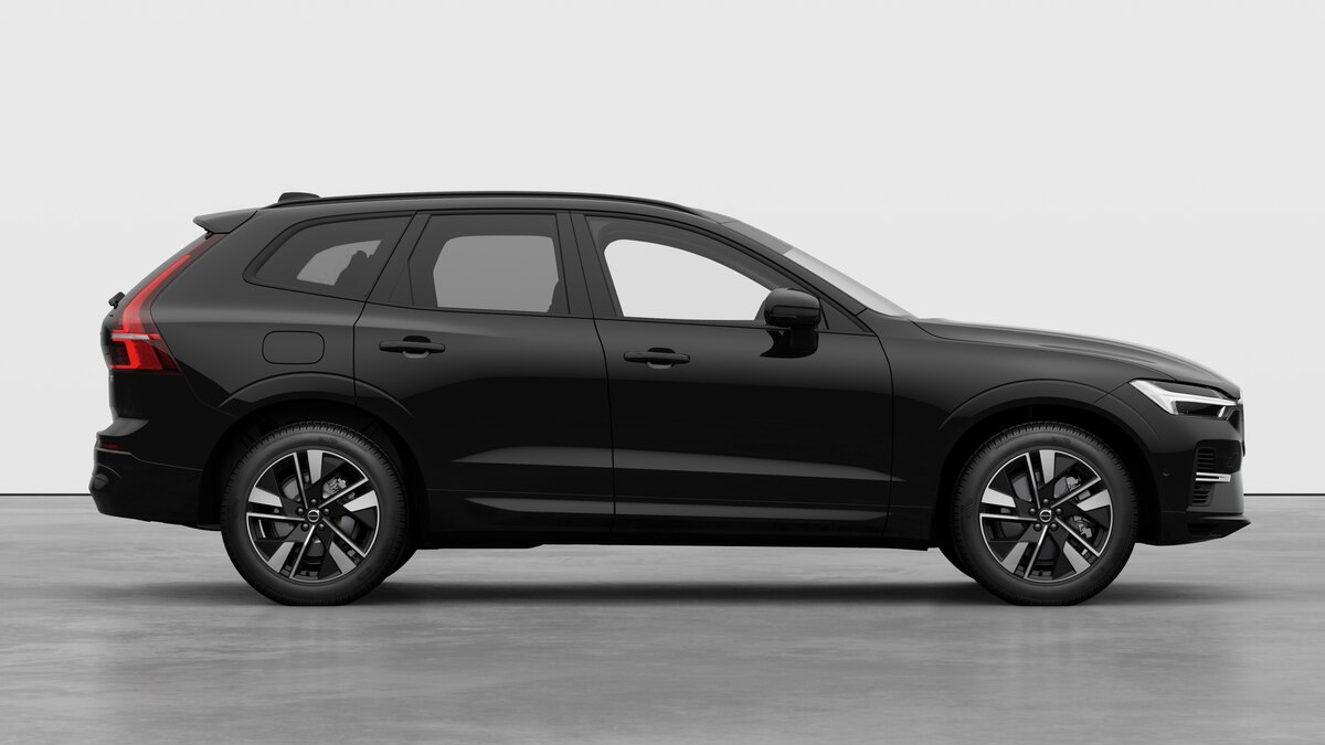 VOLVO XC60 2.0 T6 TE Core eAWD-showroom-element-3