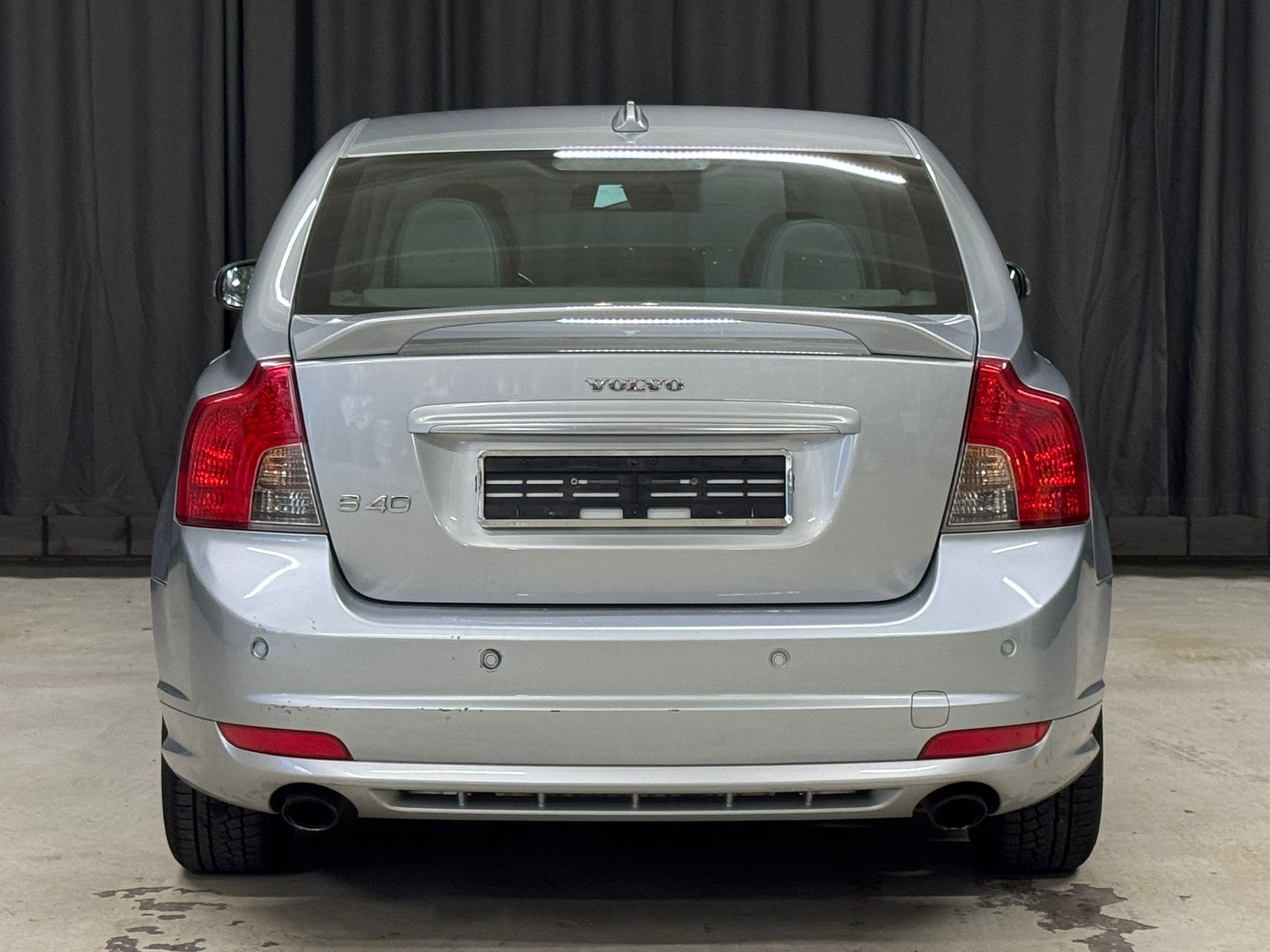 VOLVO S40 D5 Momentum Geartronic-image-5