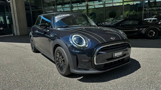 MINI Cooper Camden Edition Steptronic DKG-showroom-element-2