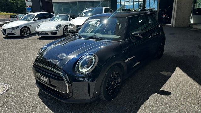 MINI Cooper Camden Edition Steptronic DKG-image-4