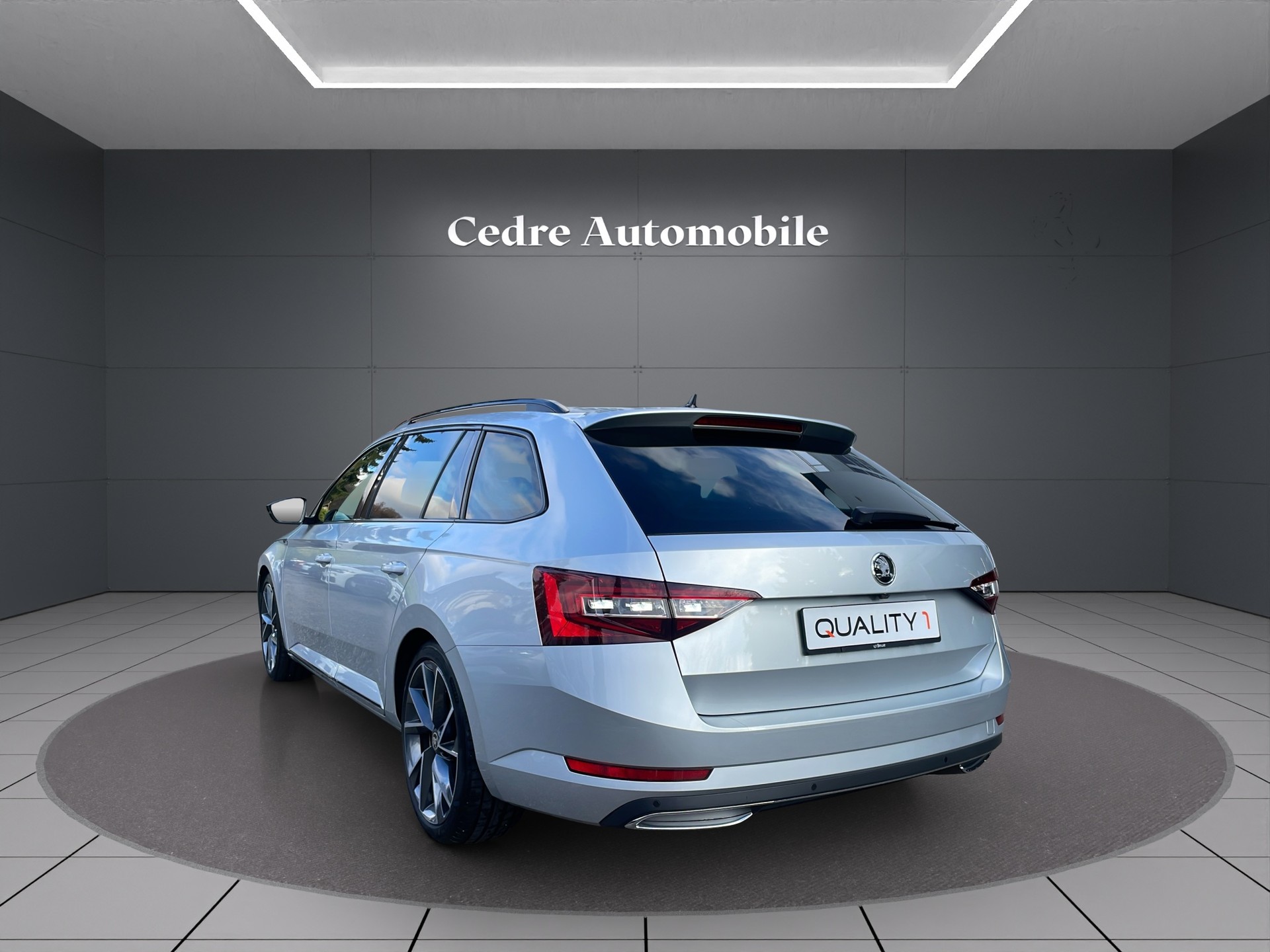 SKODA Superb Combi 2.0 TDi SportLine Ambition 4x4 DSG-showroom-element-3