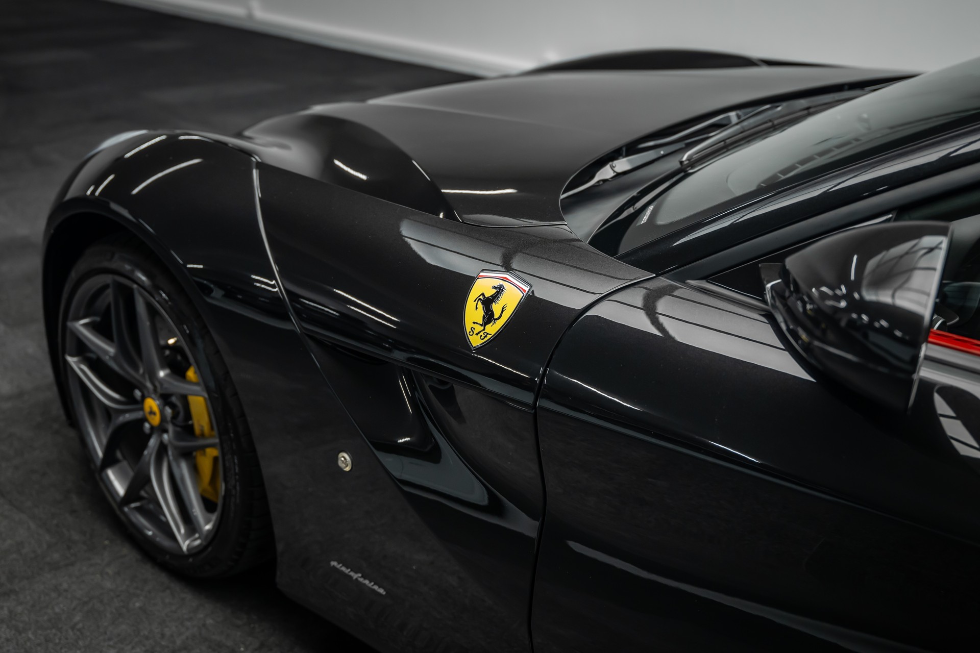 FERRARI * F12 * FULL CARBON INNEN * FRISCH AB FERRARI SERVICE * LEASING AB 1333.- *-image-5