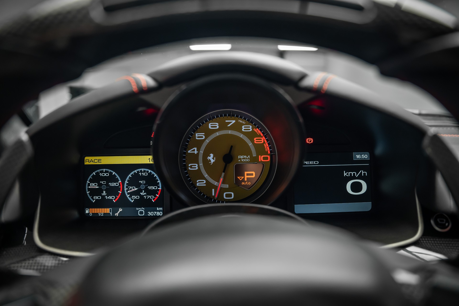 FERRARI * F12 * FULL CARBON INNEN * FRISCH AB FERRARI SERVICE * LEASING AB 1333.- *-image-29
