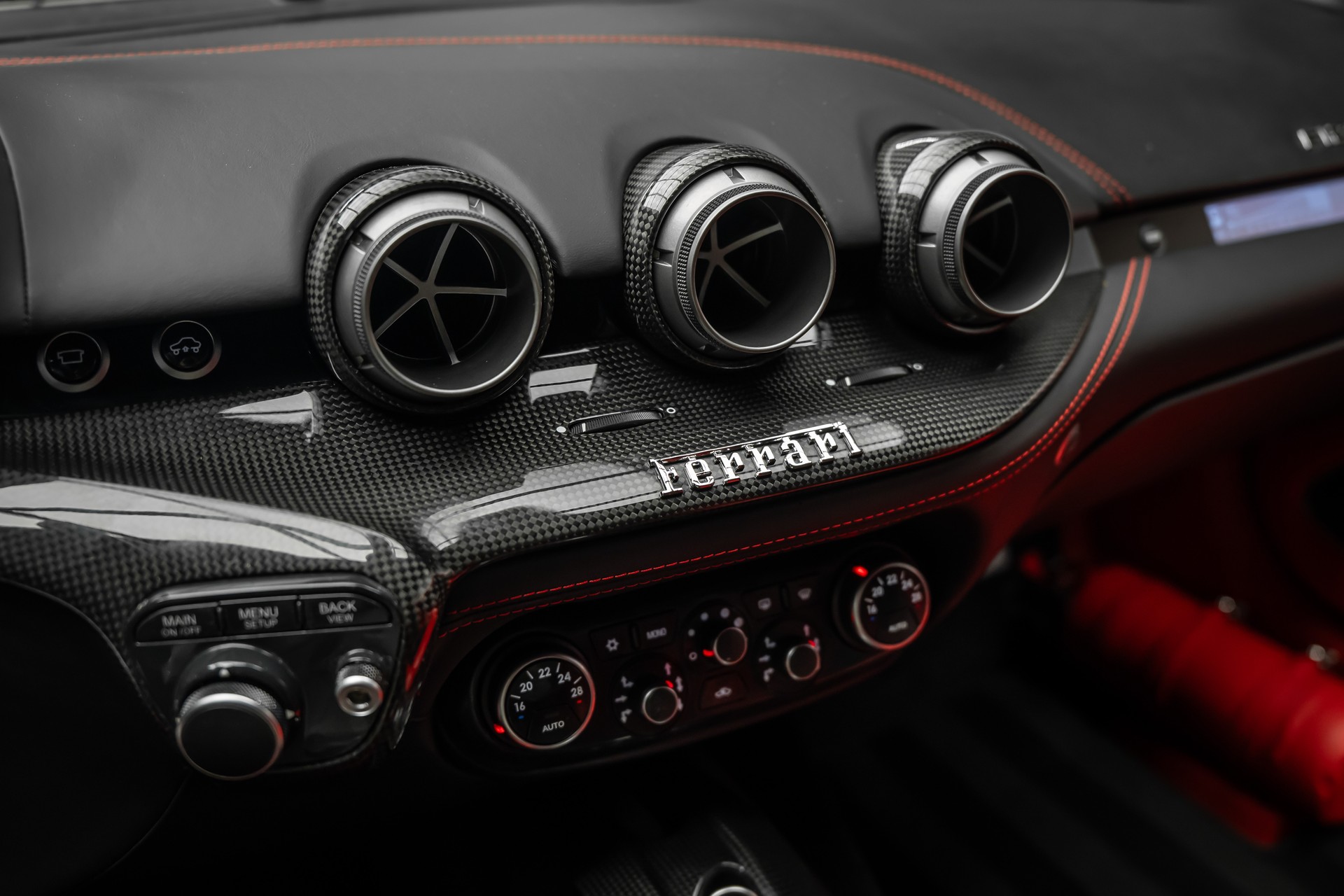 FERRARI * F12 * FULL CARBON INNEN * FRISCH AB FERRARI SERVICE * LEASING AB 1333.- *-image-22