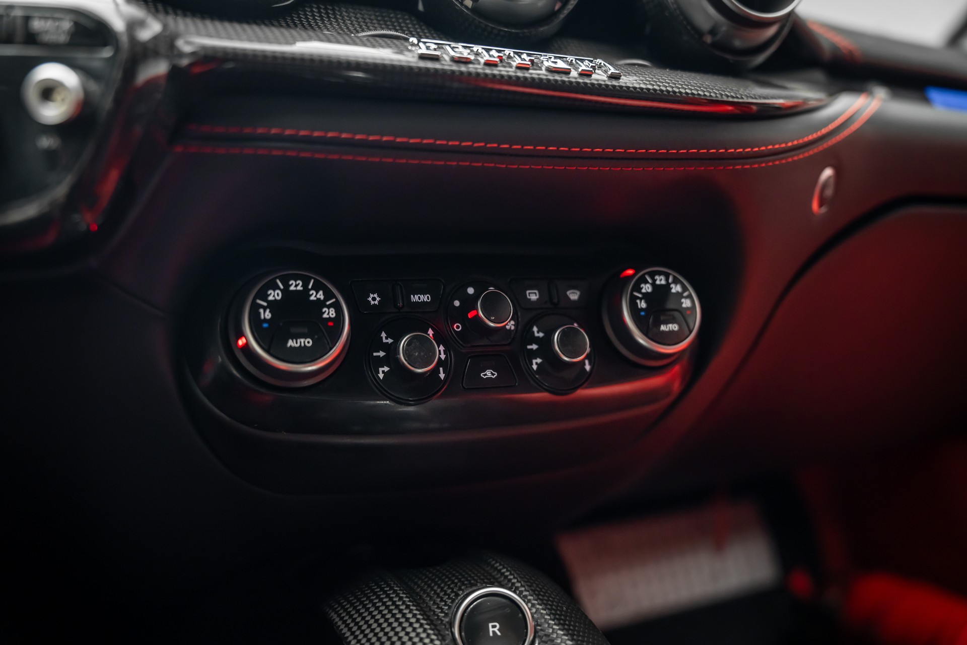 FERRARI * F12 * FULL CARBON INNEN * FRISCH AB FERRARI SERVICE * LEASING AB 1333.- *-image-20