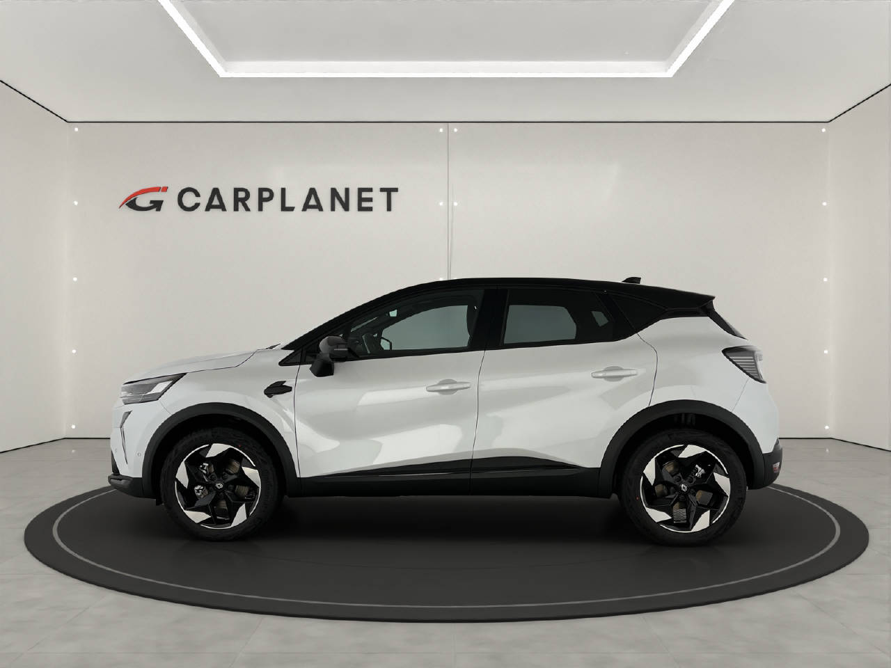 RENAULT Captur 1.8 E-Tech techno-showroom-element-1