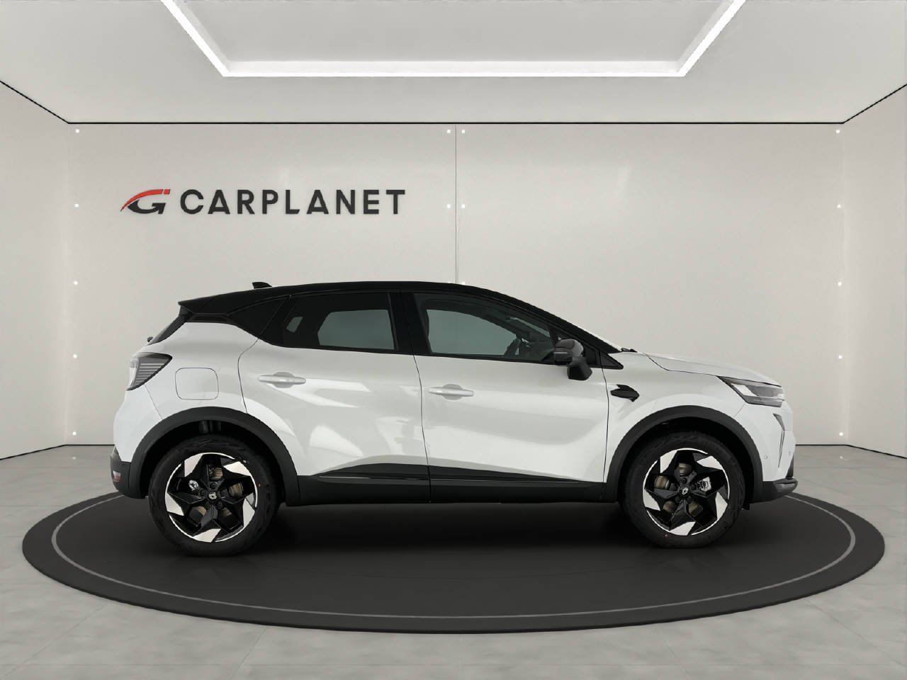 RENAULT Captur 1.8 E-Tech techno-showroom-element-3