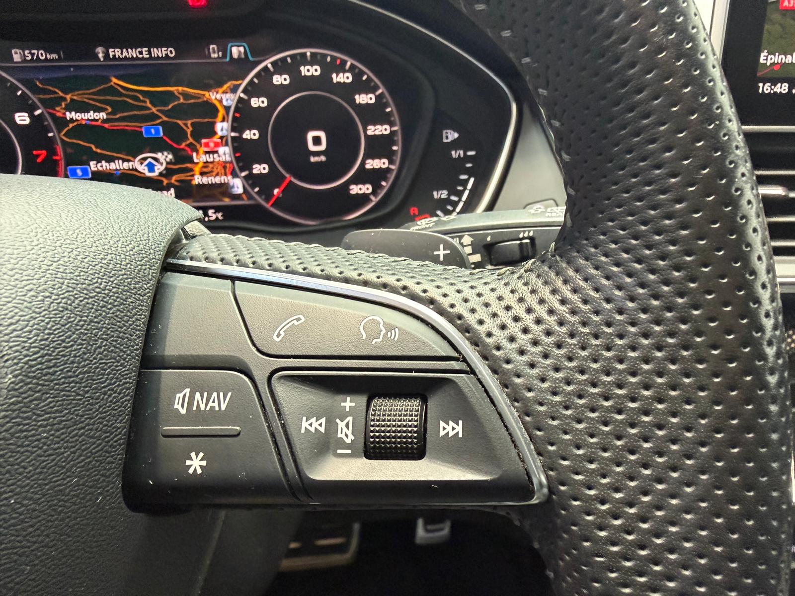 AUDI Q5 45 TFSI sport quattro S-tronic-image-19