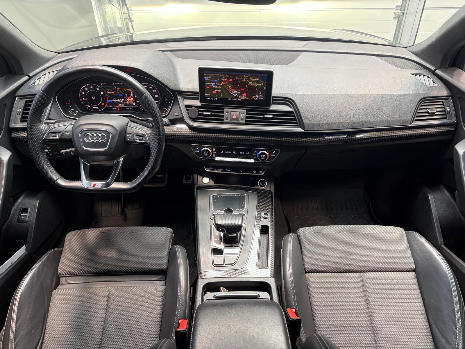 AUDI Q5 45 TFSI sport quattro S-tronic-image-15