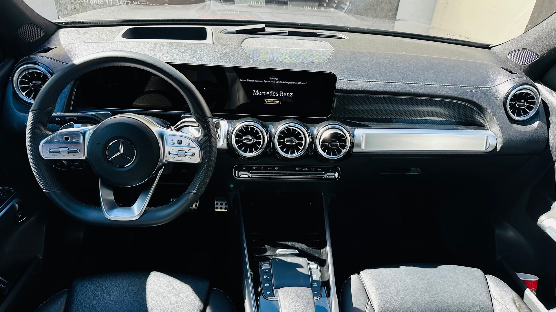 MERCEDES-BENZ GLB 220 d 4Matic AMG Line 8G-Tronic-image-12