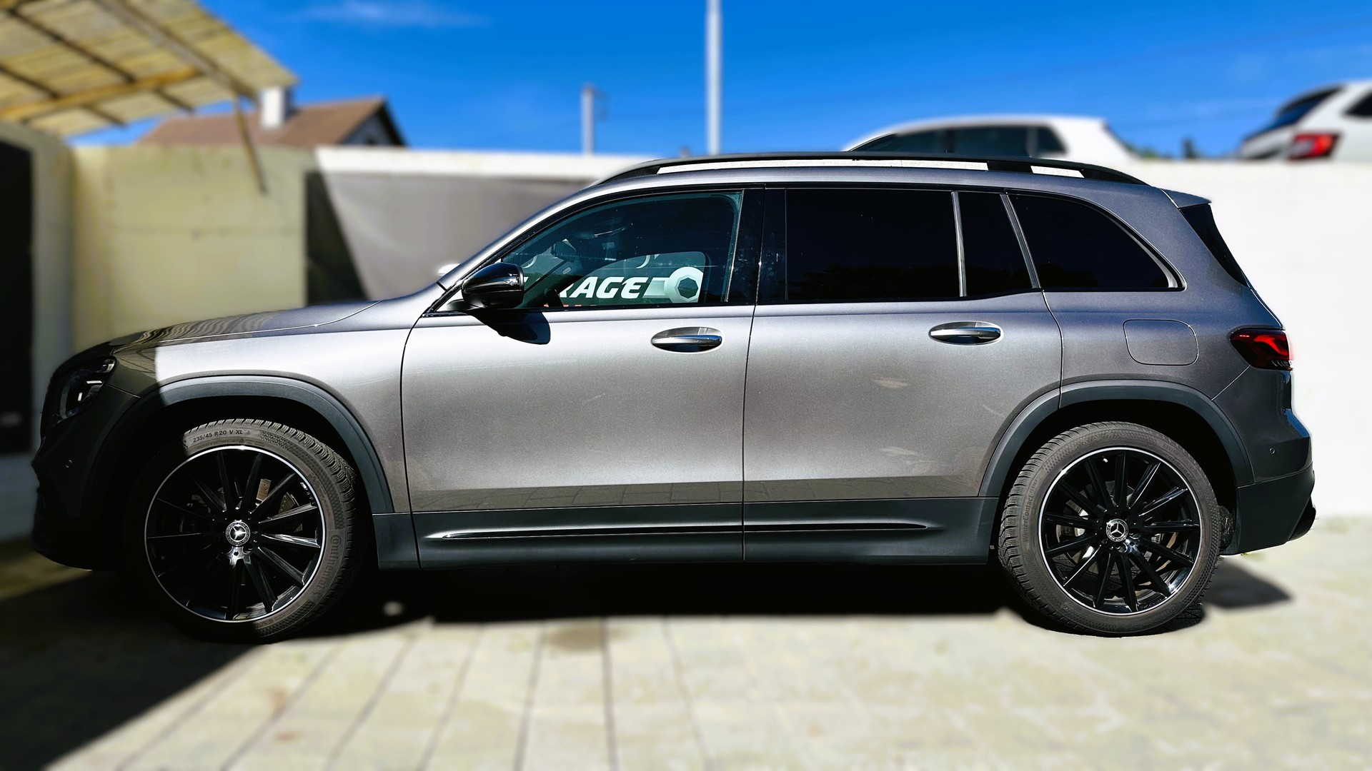 MERCEDES-BENZ GLB 220 d 4Matic AMG Line 8G-Tronic-image-4
