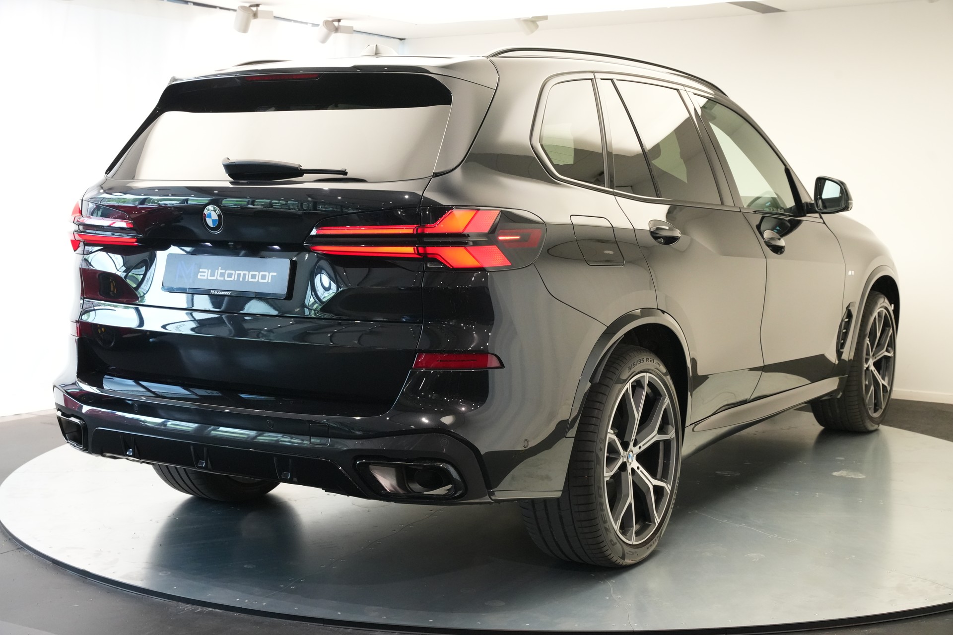 BMW X5 xDrive 48V 40d M Sport Pro Steptronic *M Sportsitze* *Panorama* *AHK*-image-44