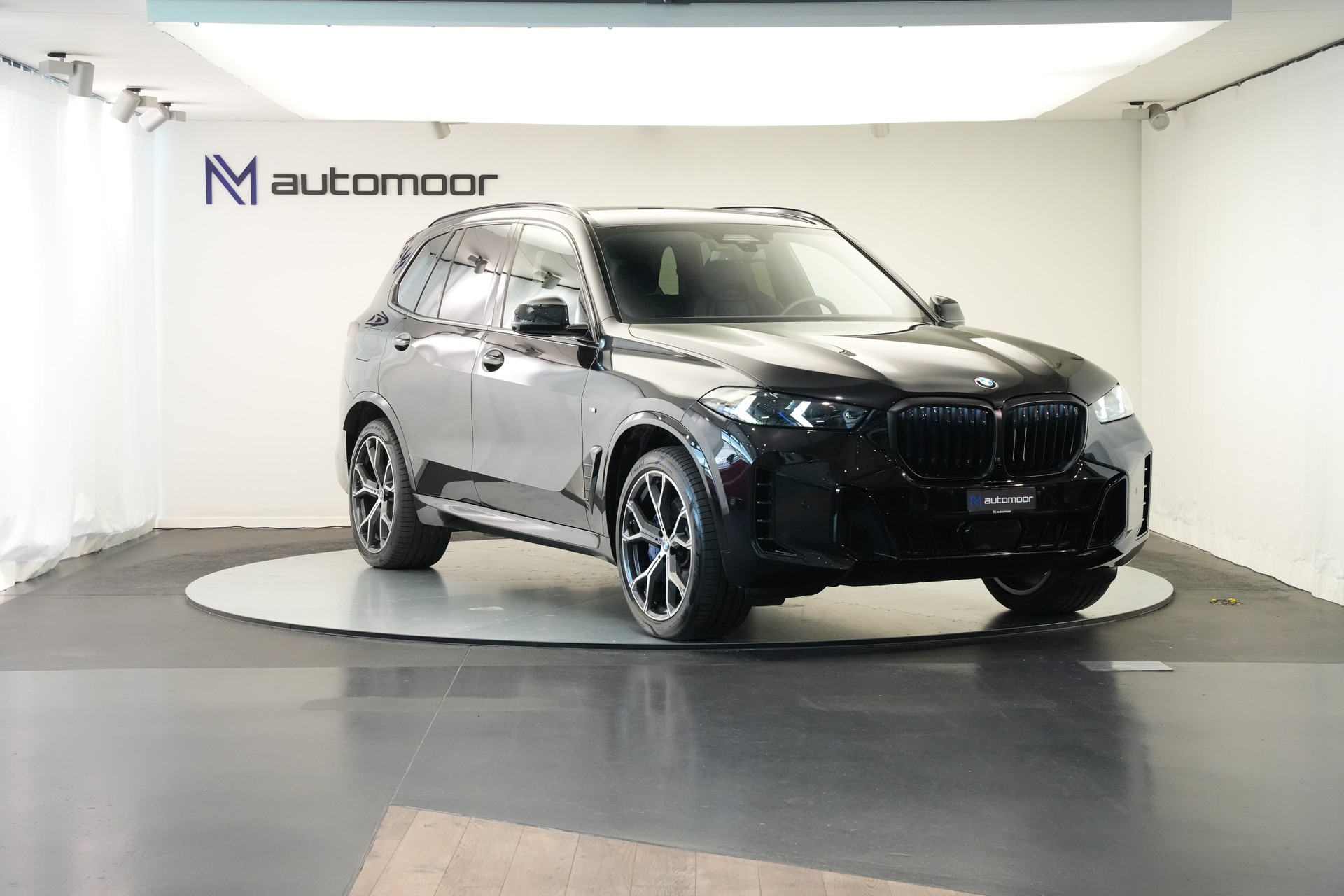 BMW X5 xDrive 48V 40d M Sport Pro Steptronic *M Sportsitze* *Panorama* *AHK*-showroom-element-2