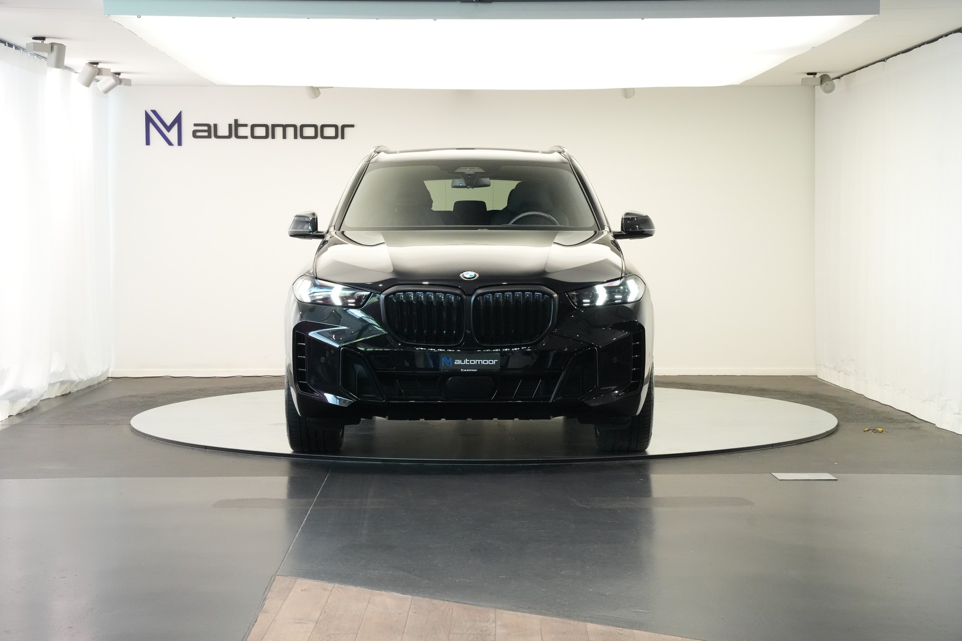 BMW X5 xDrive 48V 40d M Sport Pro Steptronic *M Sportsitze* *Panorama* *AHK*-showroom-element-1