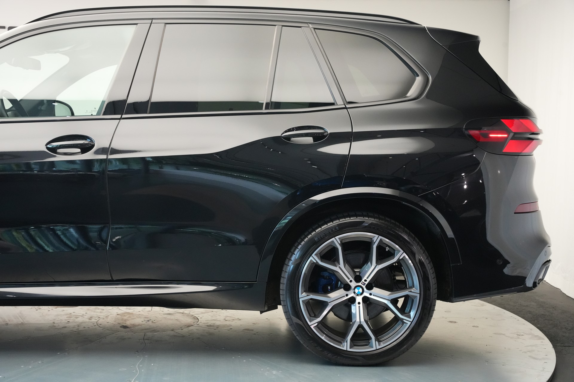 BMW X5 xDrive 48V 40d M Sport Pro Steptronic *M Sportsitze* *Panorama* *AHK*-image-45