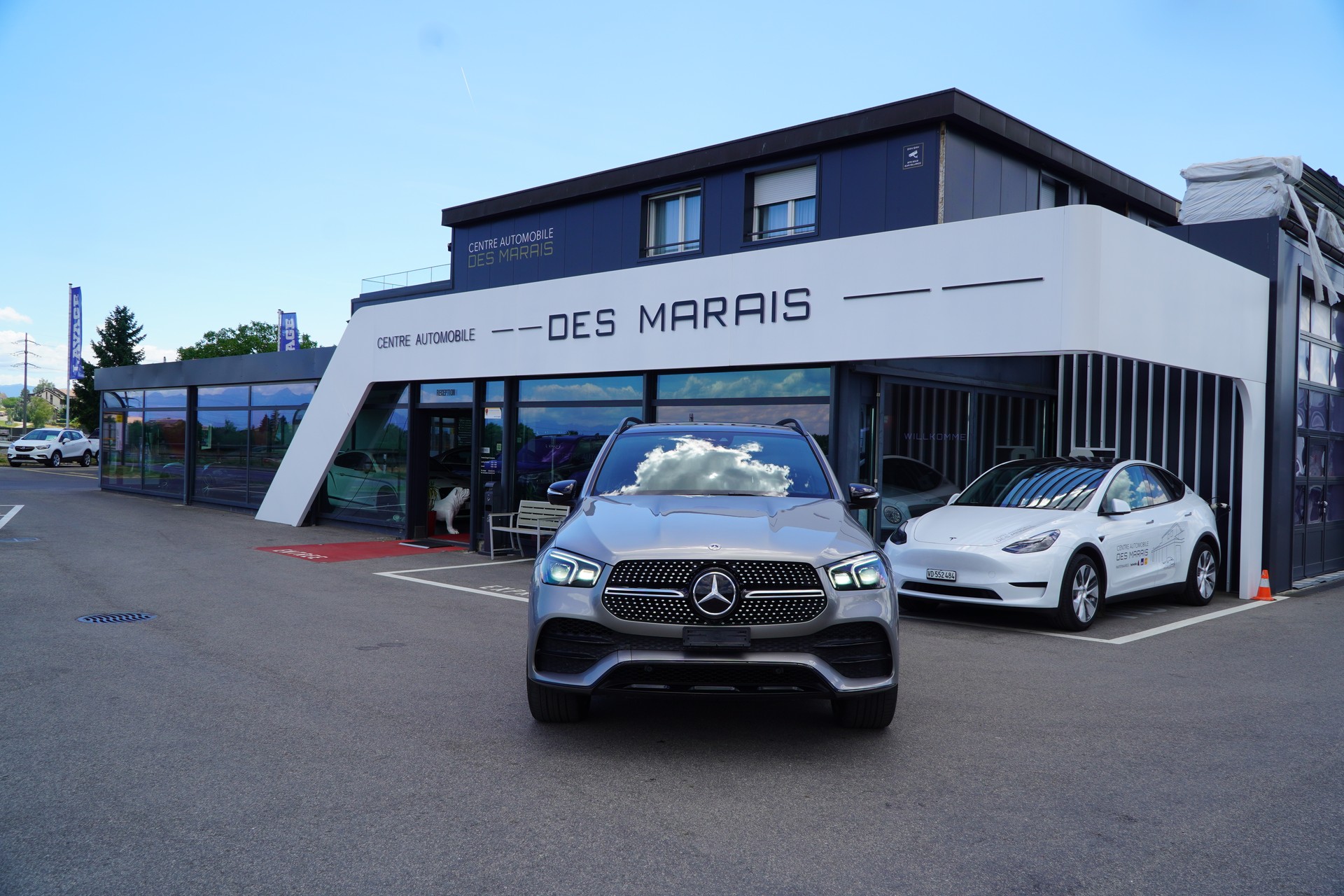 MERCEDES-BENZ GLE 350 d 4Matic AMG Line 9G-Tronic-showroom-element-1