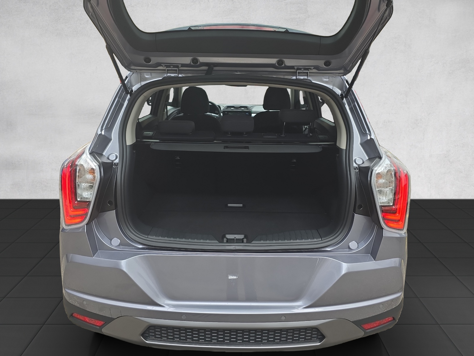 KGM-SsangYong Tivoli 1.5 T GDI Steel 4WD Automat-image-12