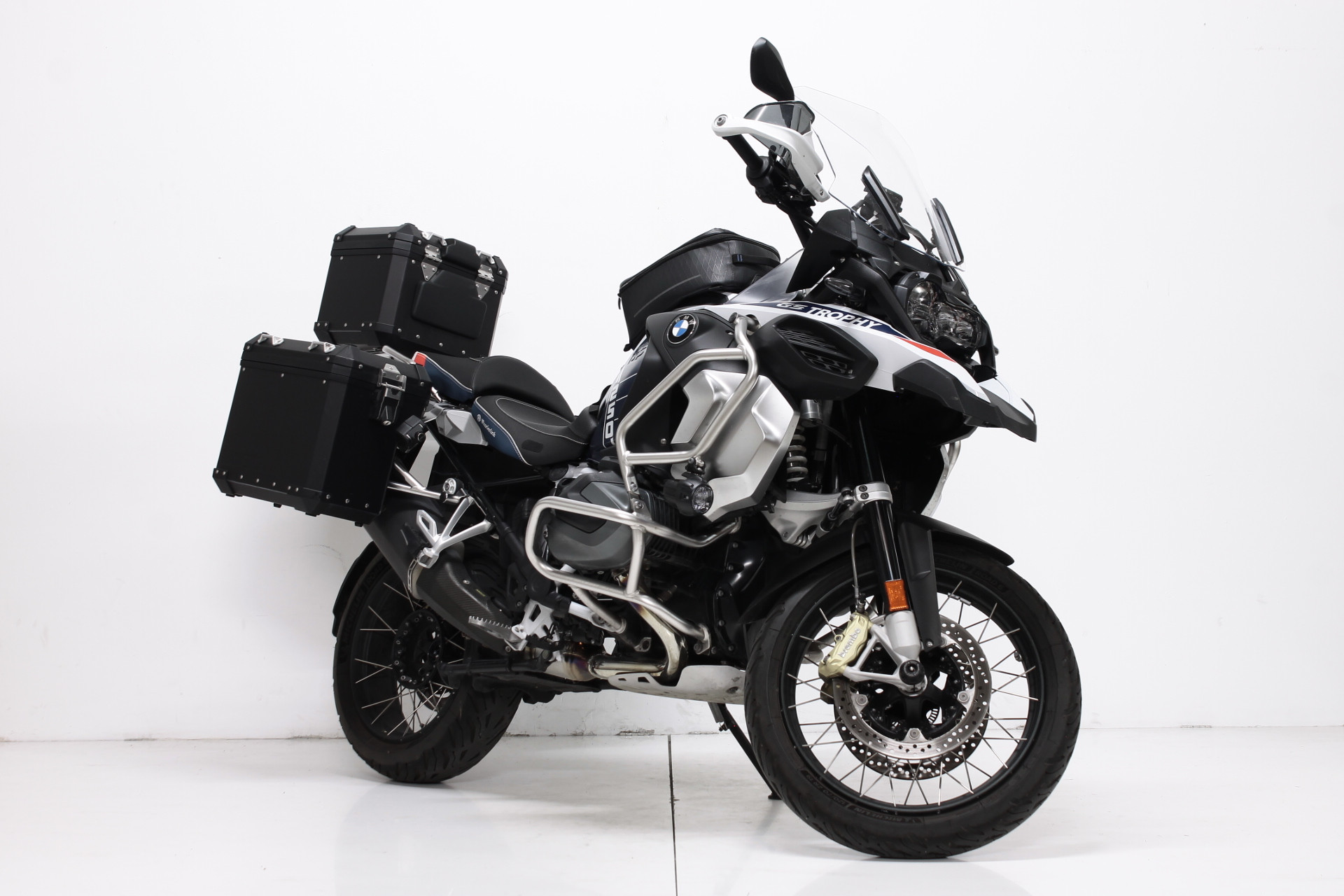 BMW R 1250 GS Adventure Trophy-image-0