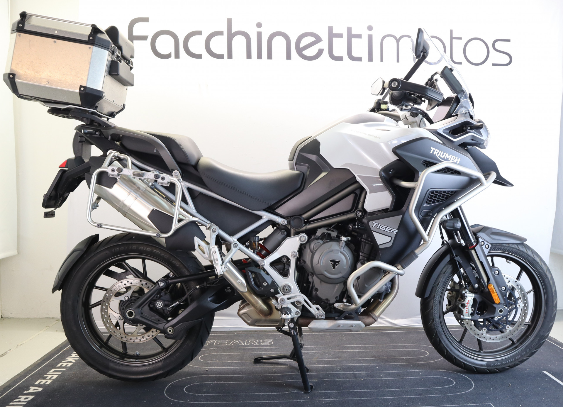 TRIUMPH Tiger 1200 GT Explorer-image-0