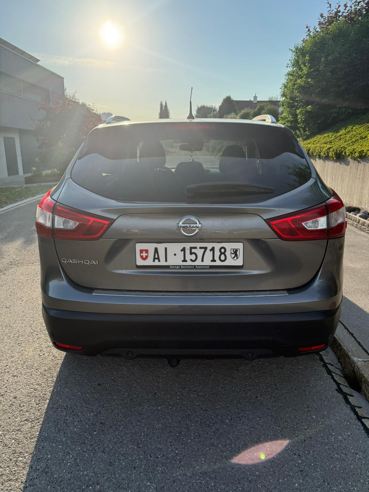 NISSAN QASHQAI-image-3