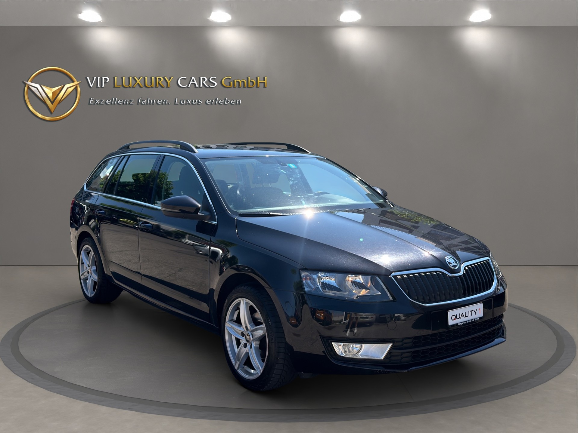 SKODA Octavia Combi 1.6 TDI Swiss Joy-showroom-element-3