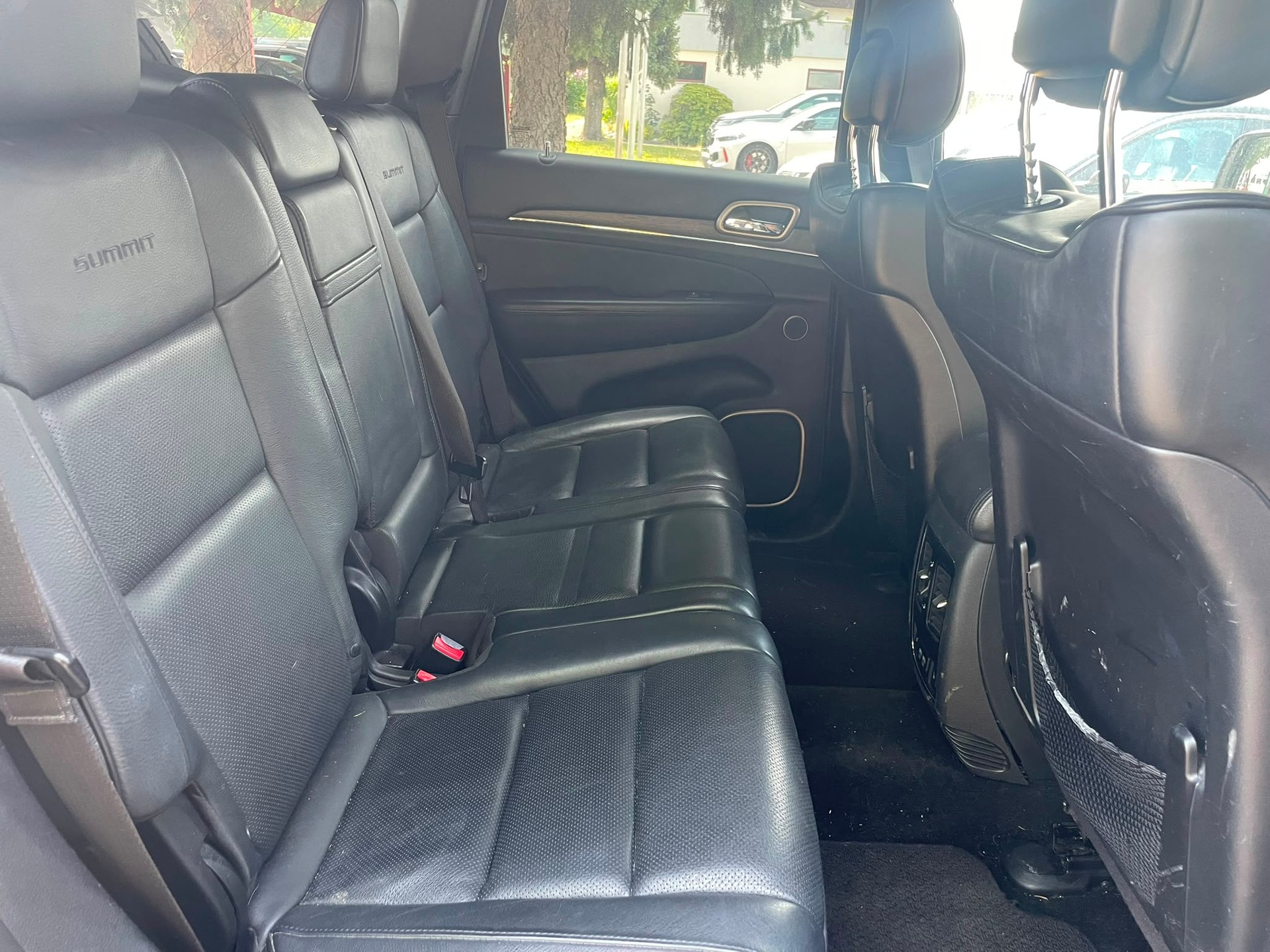 JEEP Grand Cherokee 3.0 CRD Summit Automatic-image-12