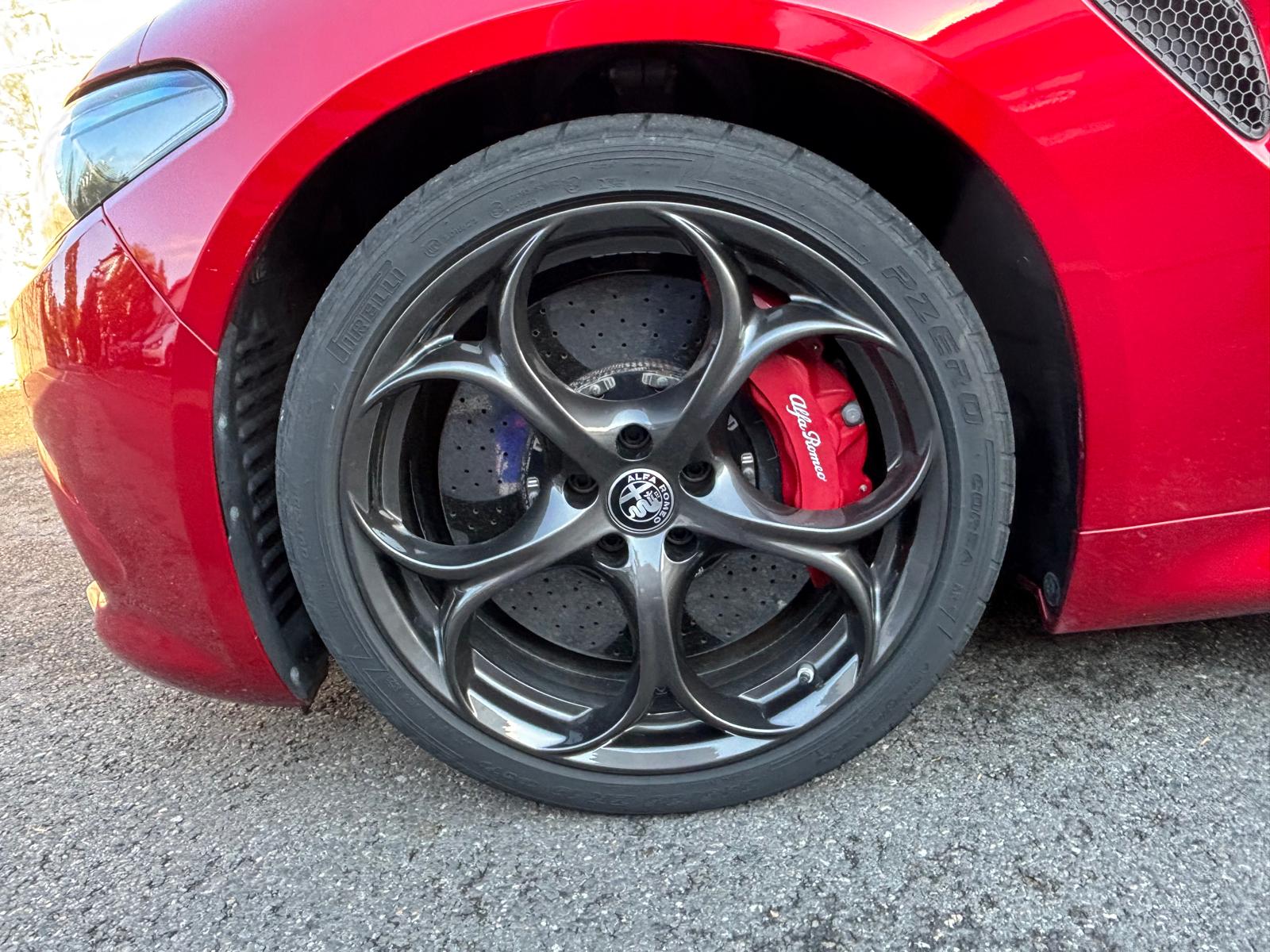 ALFA ROMEO Giulia 2.9 V6 Quadrifoglio-image-5