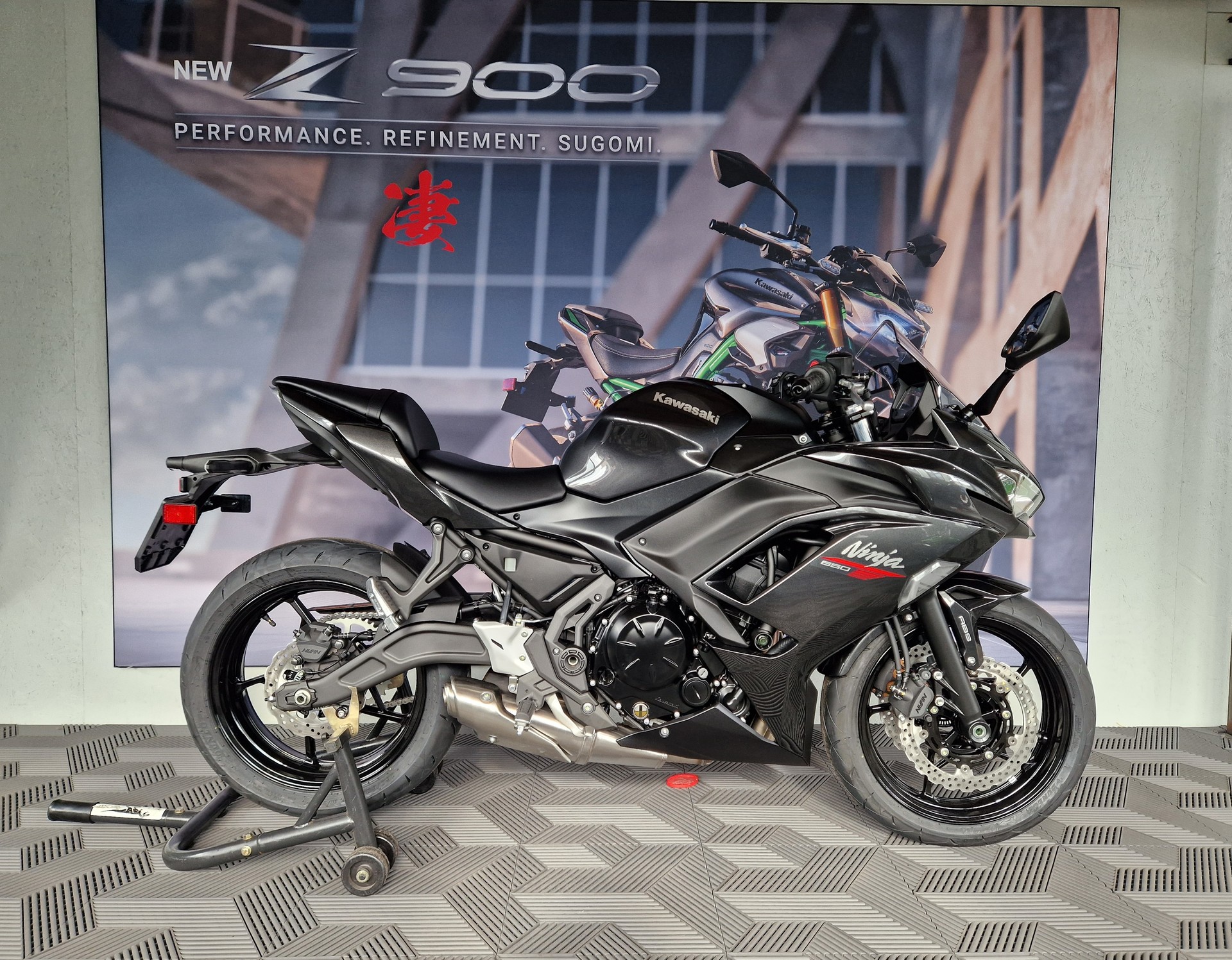 KAWASAKI Ninja 650 **35kW Black An Lager**-image-0