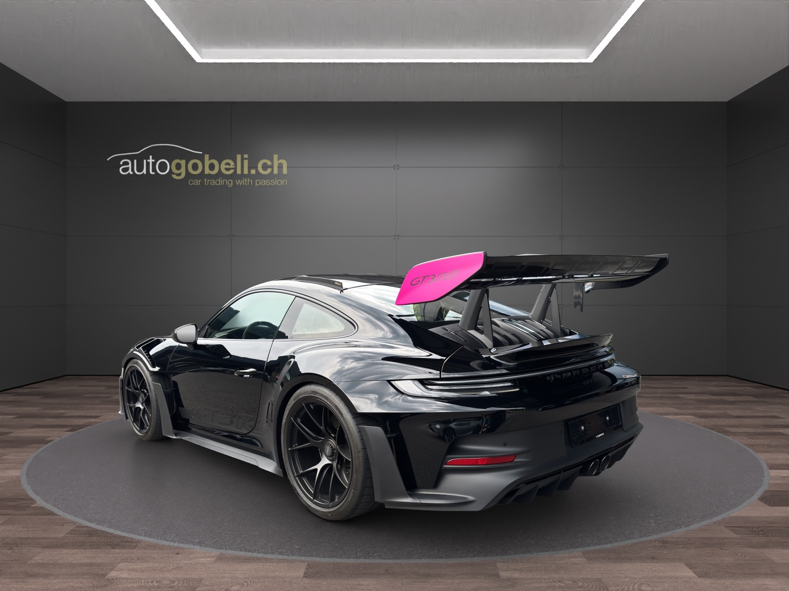 PORSCHE 911 GT3 RS-showroom-element-1