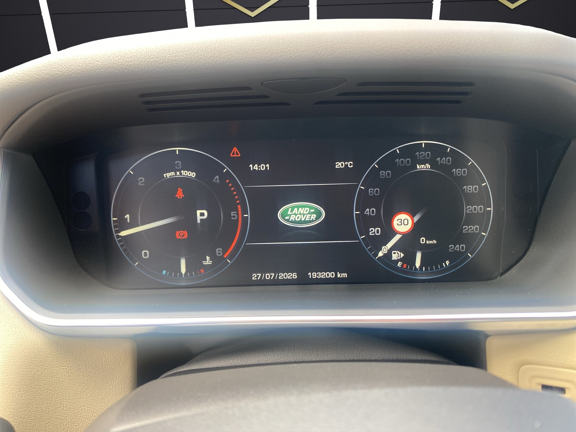 LAND ROVER Range Rover Sport 3.0 SDV6 Autobiography Automatic-image-12