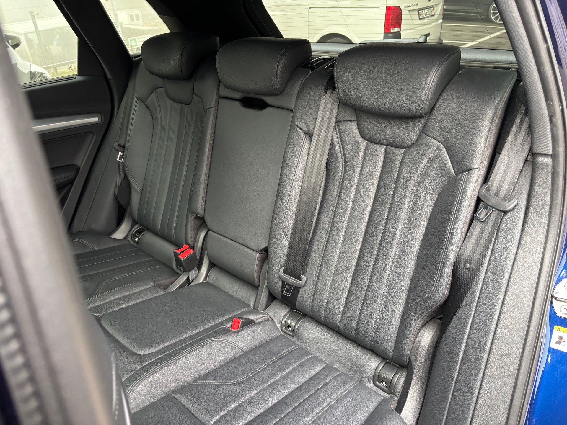 AUDI Q5 2.0 TFSI sport quattro S-tronic-image-7