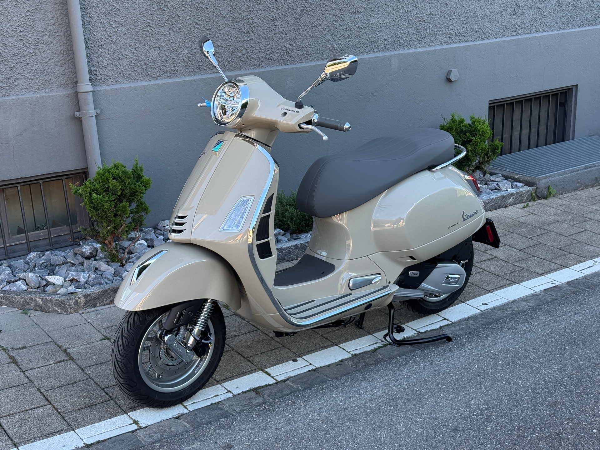 PIAGGIO Vespa GTS 125 RST Euro 5+