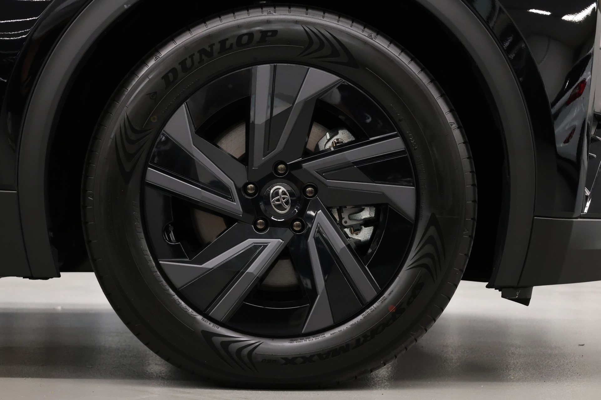 TOYOTA C-HR+ Style ICON FWD-image-16
