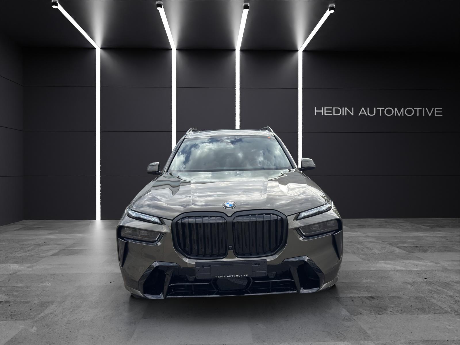 BMW X7 40d xDrive SAG-showroom-element-1