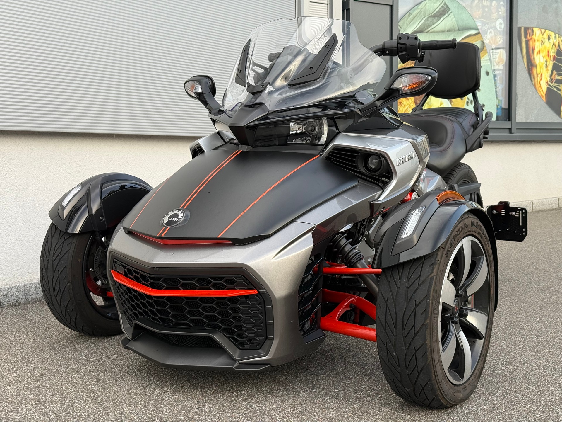 CAN-AM Spyder F3-S SM6-image-6