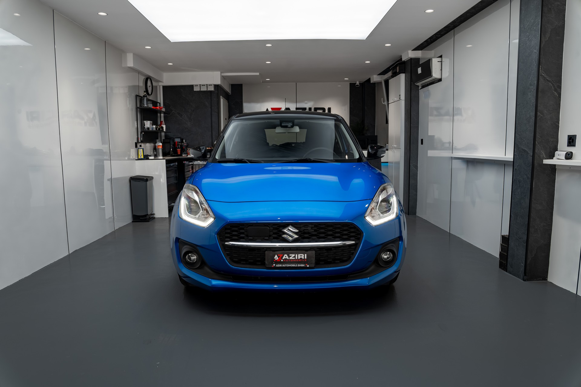 SUZUKI Swift 1.2 Generation Top Hybrid CVT-showroom-element-1