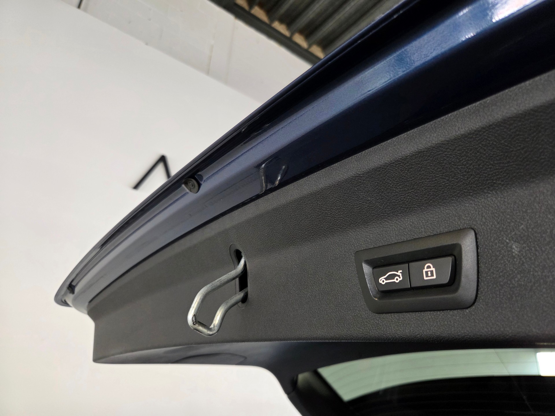 BMW X3 30i xDrive SAG-image-22