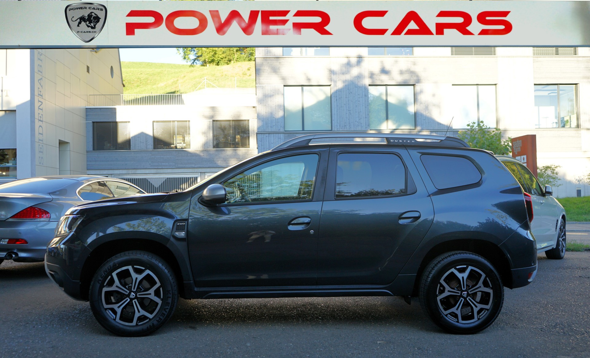 DACIA Duster SCe 115 Prestige 4x4-showroom-element-2