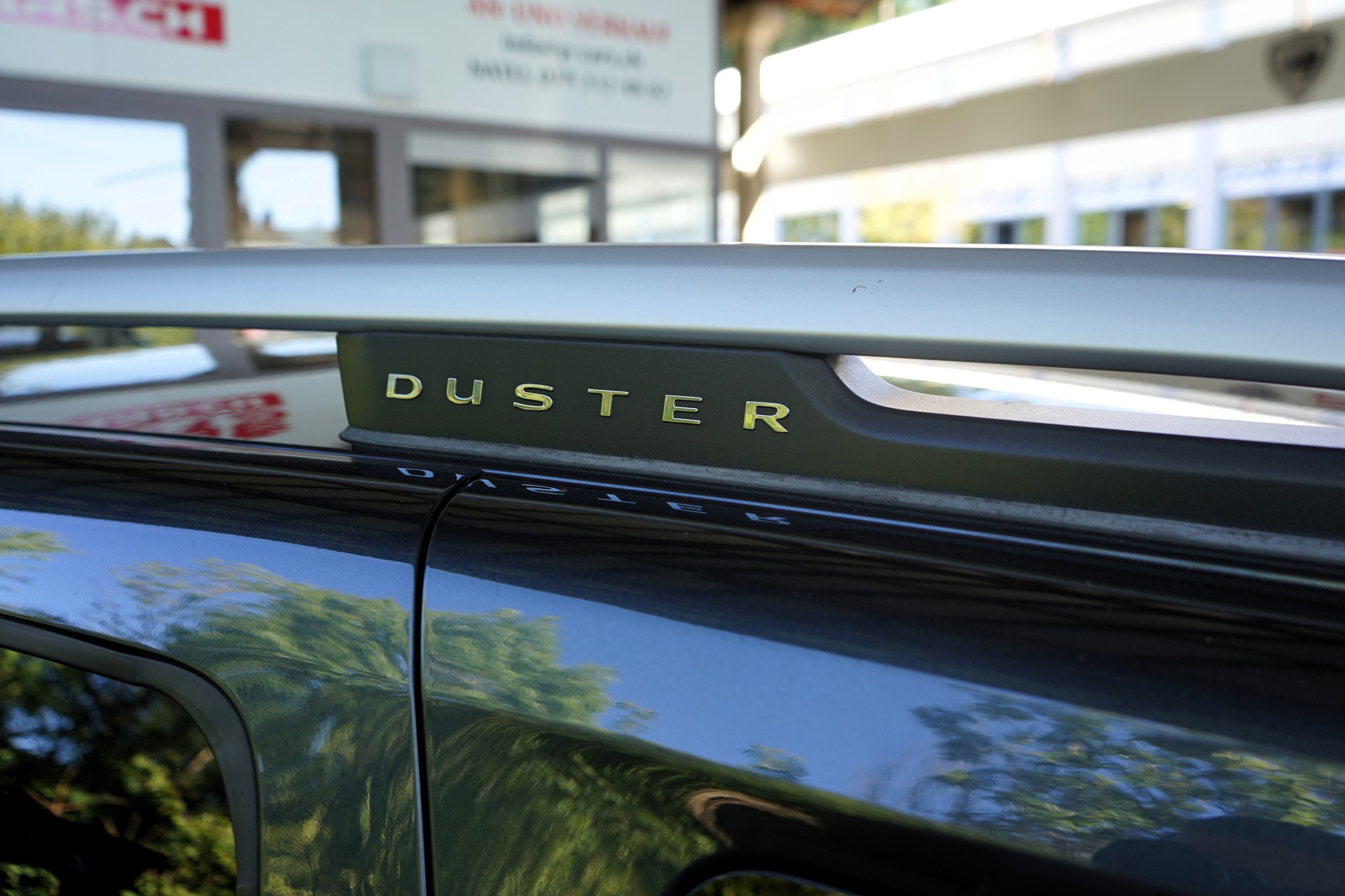 DACIA Duster SCe 115 Prestige 4x4-image-6