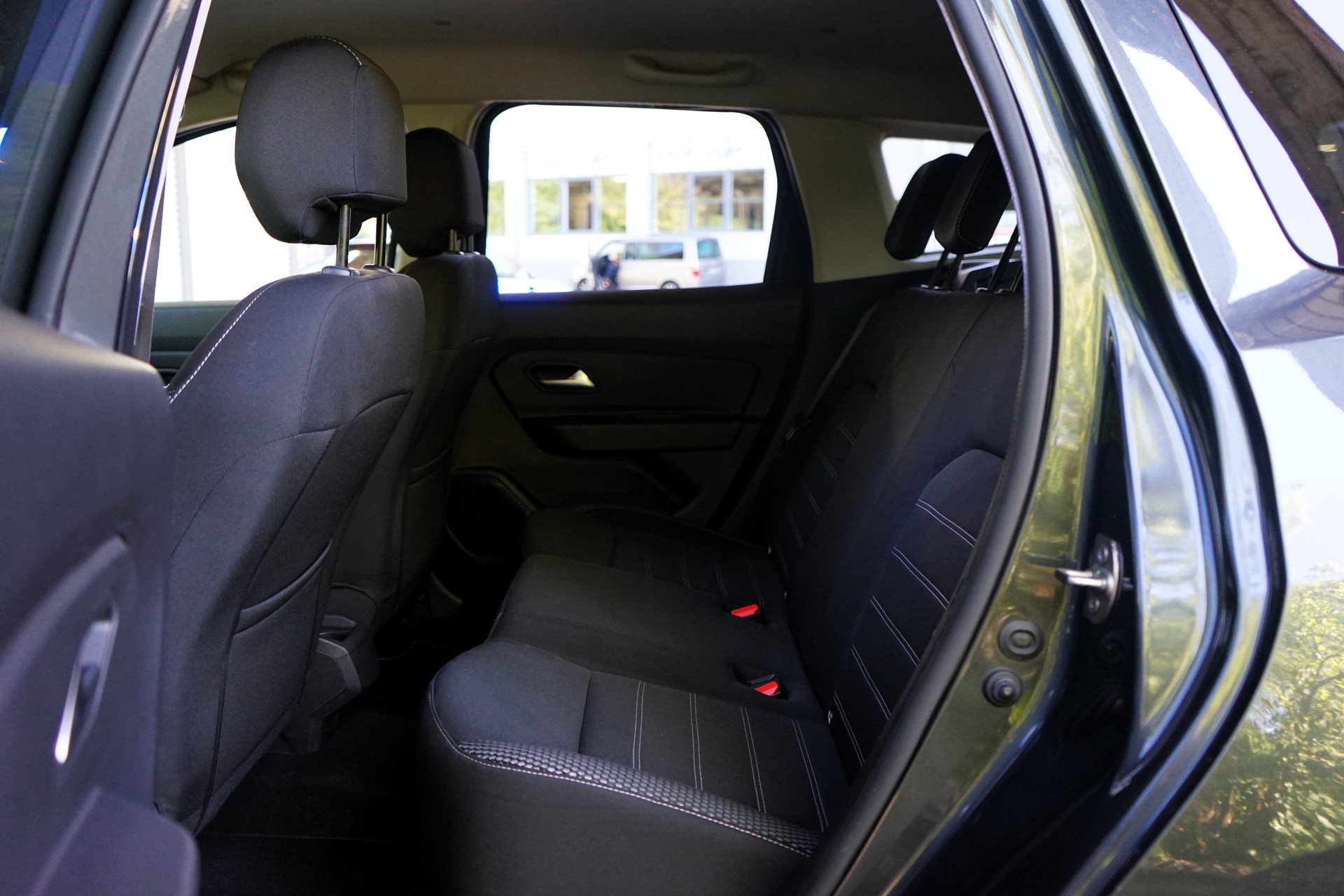 DACIA Duster SCe 115 Prestige 4x4-image-5