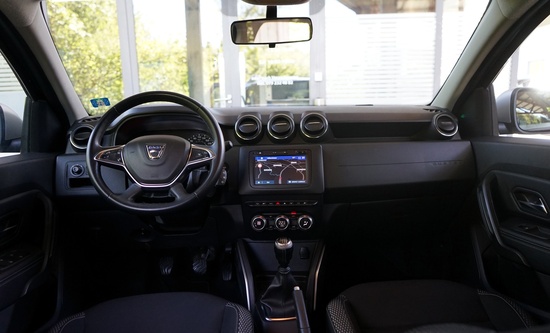 DACIA Duster SCe 115 Prestige 4x4-image-14