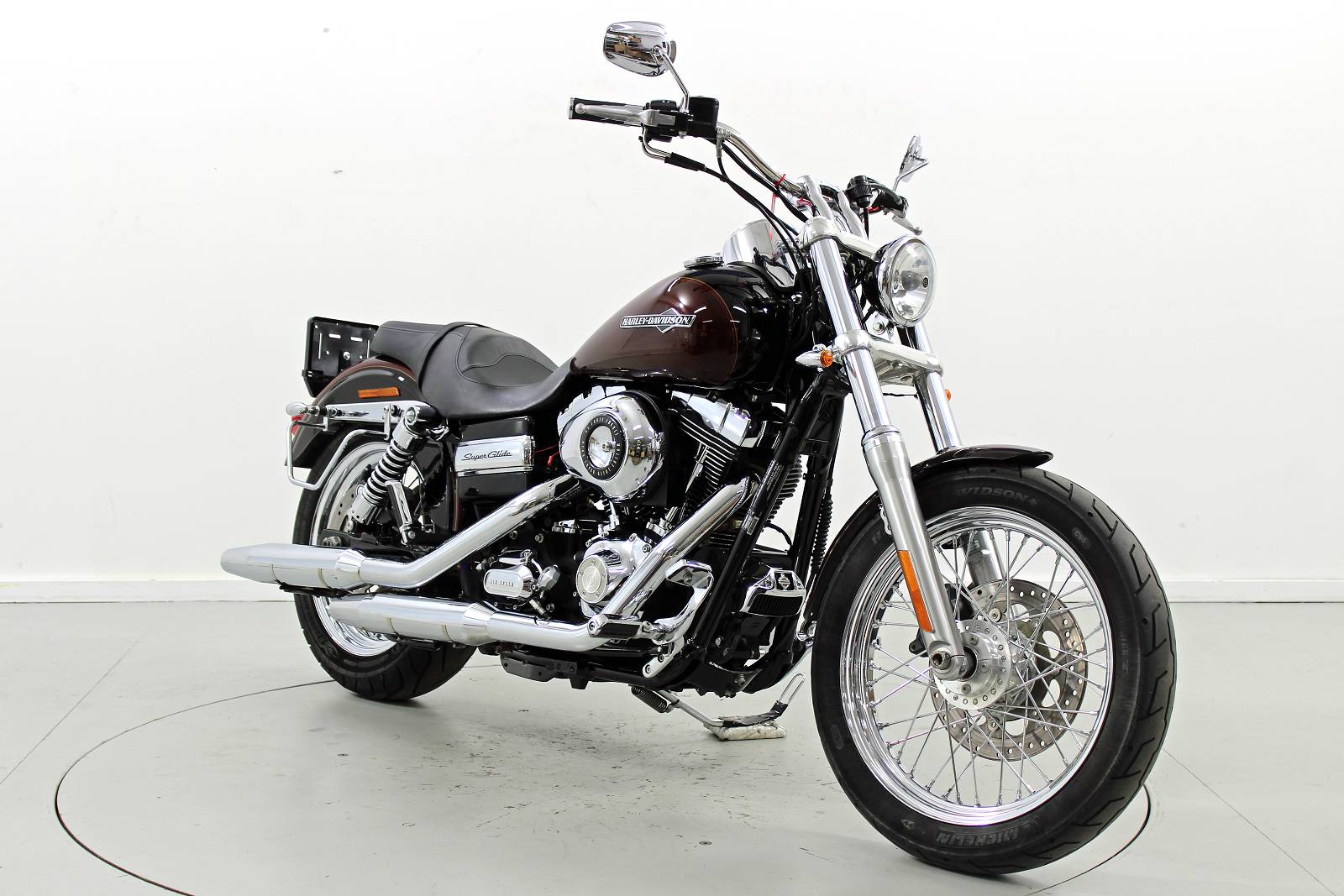 HARLEY-DAVIDSON FXDC-image-1